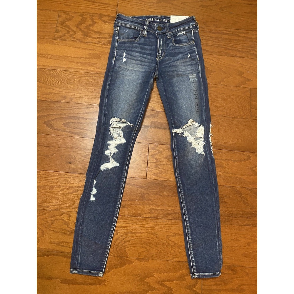 American Eagle Women's Low Rise Distressed Jeggings size 2 NEW NWT